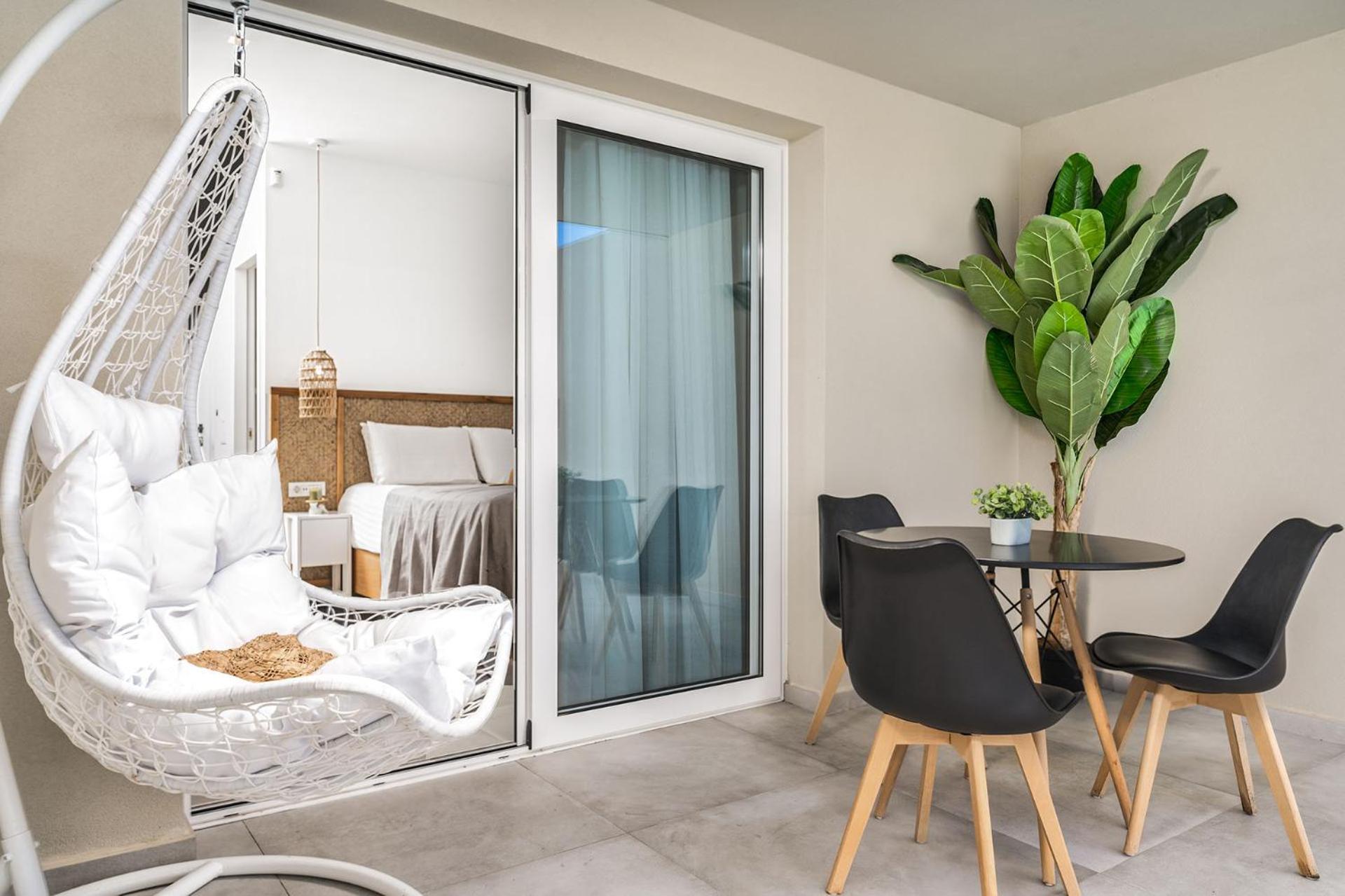 Myzith Luxury Suites Keri Zewnętrze zdjęcie