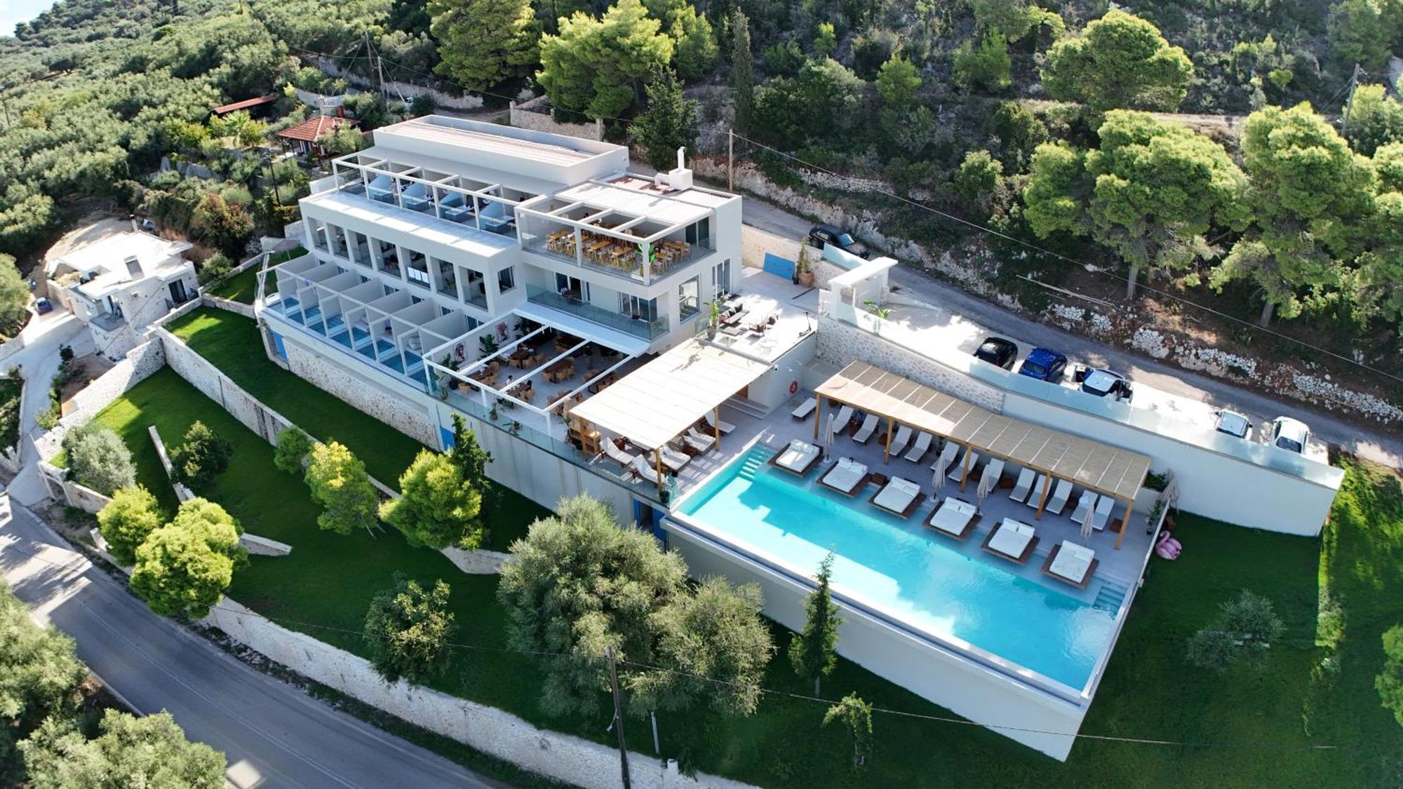 Myzith Luxury Suites Keri Zewnętrze zdjęcie