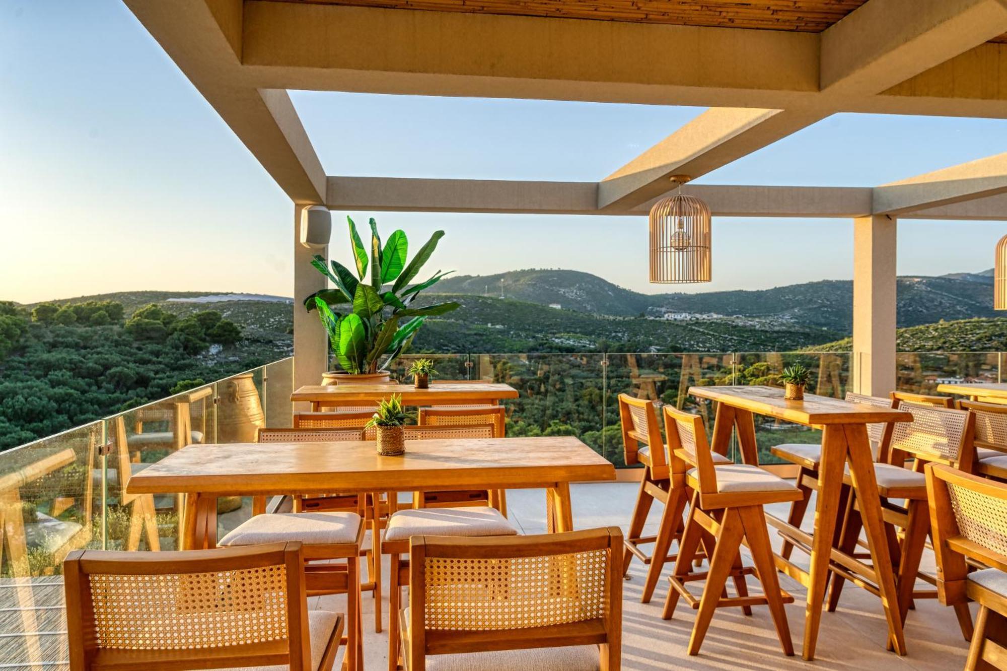 Myzith Luxury Suites Keri Zewnętrze zdjęcie