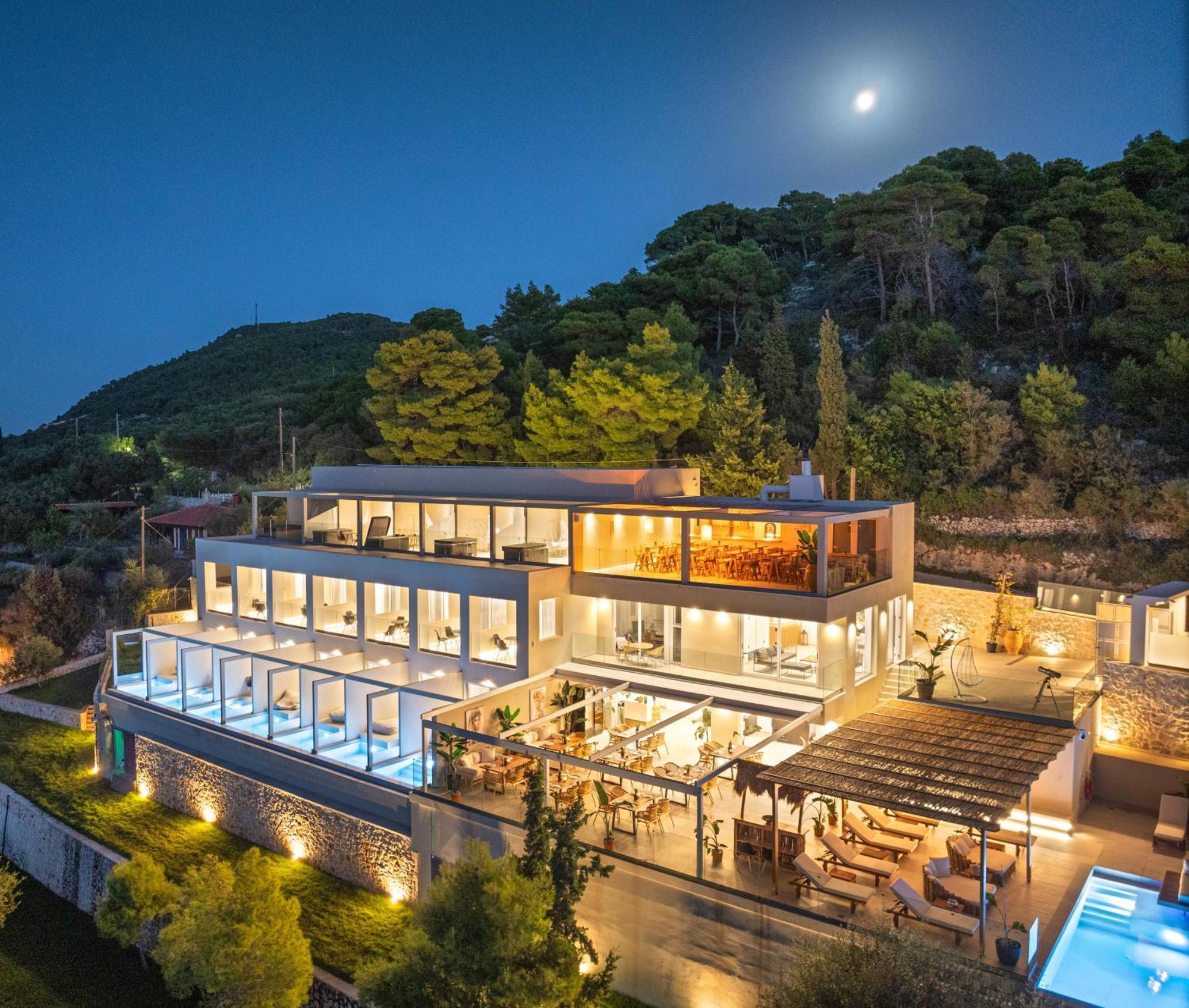 Myzith Luxury Suites Keri Zewnętrze zdjęcie