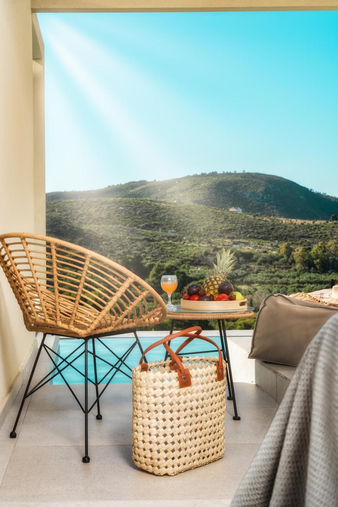 Myzith Luxury Suites Keri Pokój zdjęcie